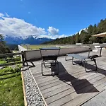 Alpine By Quokka 360 - With Sun Terrace In The Mountains *