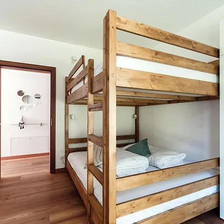 Alpine By Quokka 360 - Terrace With Magnificent Mountain Views