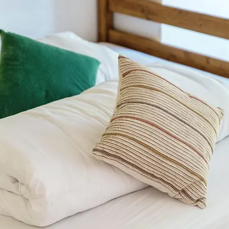 Lägenhet Alpine By Quokka 360 - Terrace With Magnificent Mountain Views