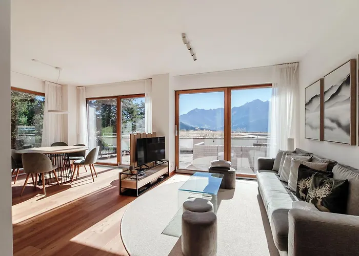 Alpine By Quokka 360 - Terrace With Magnificent Mountain Views Lejlighed