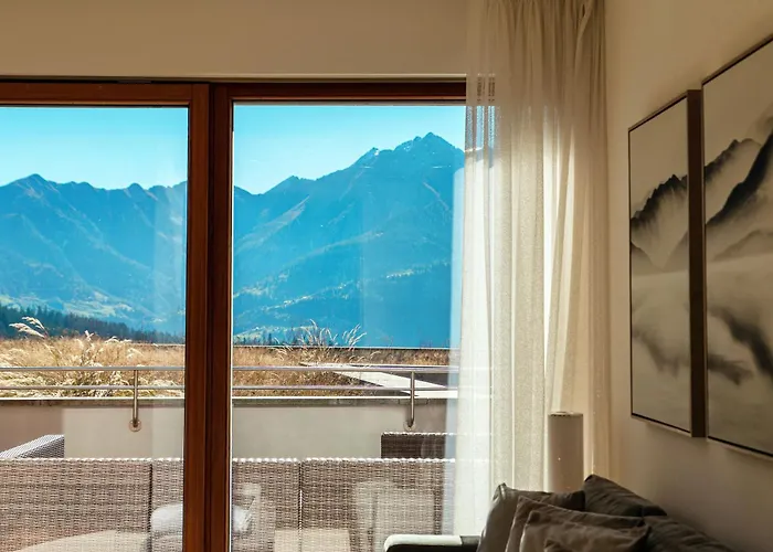 Alpine By Quokka 360 - Terrace With Magnificent Mountain Views Apartamento *