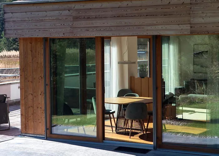 Alpine By Quokka 360 - With Sun Terrace In The Mountains Apartment