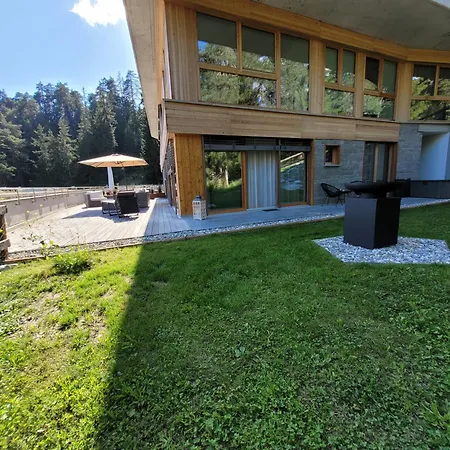 Daire Alpine By Quokka 360 - With Sun Terrace In The Mountains *