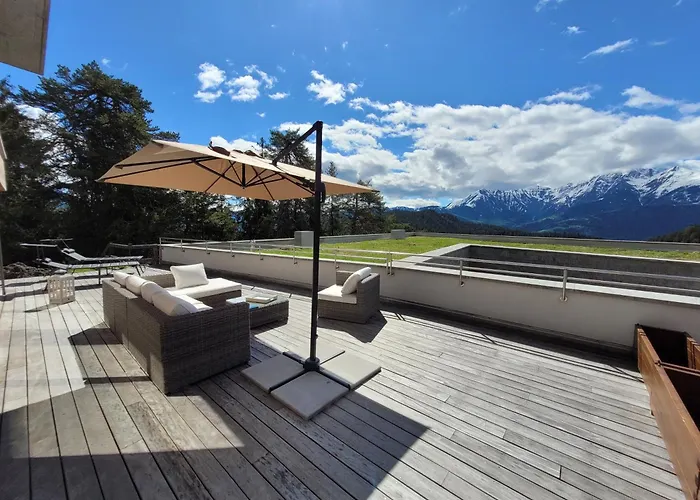 Alpine By Quokka 360 - Terrace With Magnificent Mountain Views